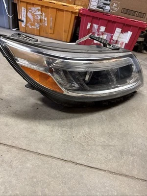2014-2015 Kia Sorento RIGHT Passenger HALOGEN w/o LED Accent Headlight Foto 1 de 4
