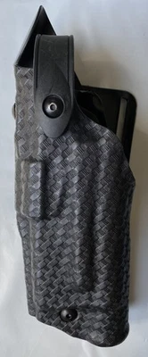 Safariland 6360-8325 Glock 17 / 22 Gen5 Duty TLR-1 X300U Light Holster Left Hand - Image 1 of 4