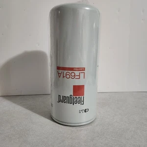 New Fleetguard LF691A Diesel Oil Lube Filter / 1 per pack - Picture 1 of 5