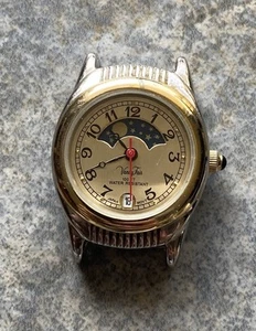 Orologio Vanity Fair No Cinturino Luna Fasi Sole Impermeabile Necessita Batteria O Riparazione - Foto 1 di 2