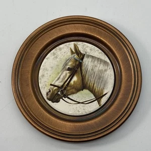"Placa colgante de pared de caballo medallón de metal alemán vintage decoración ecuestre de 4,5""" - Imagen 1 de 4
