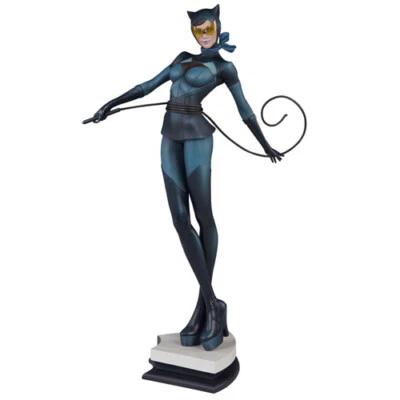 DC COMICS - Catwoman Stanley Lau Polystone Statue Sideshow Exclusive - Photo 1/4