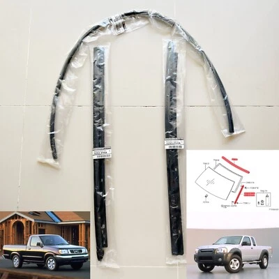 98-04 Genuine Nissan Navara Frontier D22 front windshield top weatherstrip seal - Image 1 of 4