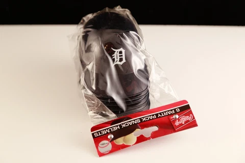 New Rawlings Detroit Tigers Party Pack of 6 Snack Helmets Cover