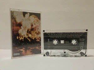 Busta Rhymes – Extinction Level Event - Final World Front Cassette Tape (1998) - Picture 1 of 1