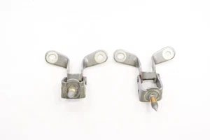 Jeep Grand Cherokee WK 2014-2022 juego de 2 bisagras de puerta levadiza trasera OEM PLATEADO_PSC - Imagen 1 de 10
