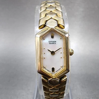Reloj Citizen Mujer 13mm Cuadrante MOP Tono Dorado Hexágono 5421-S41185 Batería Nueva Foto 1 de 4