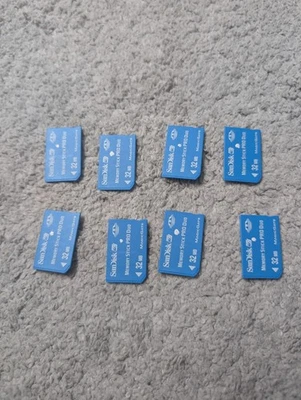SanDisk 32MB Memory Stick Pro Duo for PSP Camera Mobile Cybershot x8 Job Lot - Image 1 of 3