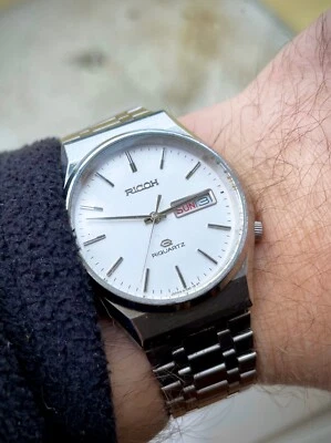 Reloj Ricoh Riquartz Foto 1 de 4