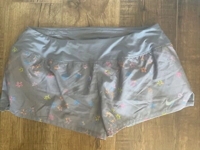 NIKE Women's DRI-FIT Running/Gym/Track Shorts Gray Draw String Lined Size XL - Image 1 of 4