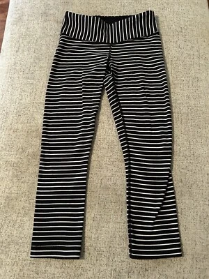 Lululemon Leggings Women’s Sz 2 Black White Crop Striped Pilates Stretch Yoga - Image 1 of 4