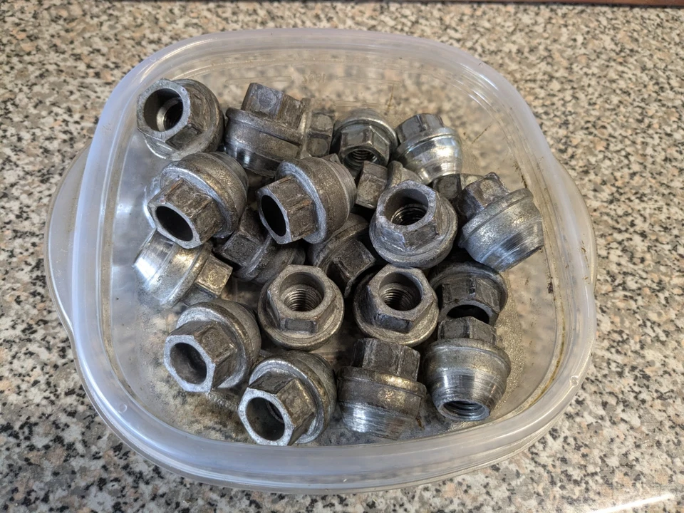 ⭐2004-2014 Ford F150 (24) Shouldered 14 x 2.0 Under Cap Factory OEM Lug Nuts - Image 1 of 1