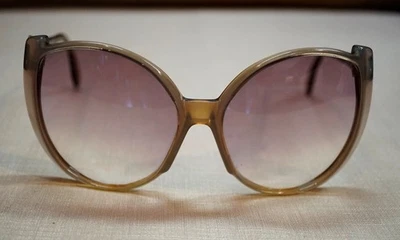 Gafas de sol SILHOUETTE Mod 592 de gran tamaño ojo de gato en color topo con lente degradada de colección Foto 1 de 4