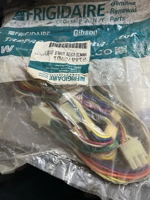 Factory Original Frigidaire 218872701 Wiring Harness New Old Stock - image 1 of 3