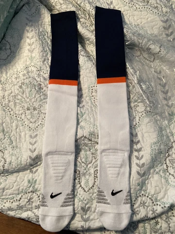 Chicago Bears Team Issued Over The Knee Nike Socks Cover