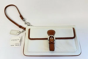Coach White Brown Leather Large Wristlet Gold C's Logo Interior NWT-Read - Picture 1 of 10