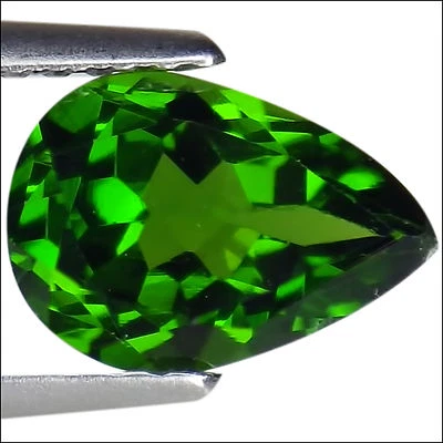 Piedra preciosa de diopsido de cromo natural de 1,40 quilates color verde profundo corte pera Foto 1 de 4