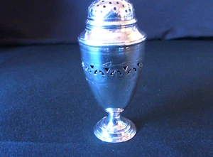 SOLID SILVER Huge Pepper Shaker George 111, 1807 Beautiful Hallmarked London - Picture 1 of 9