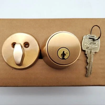 Falcon Deadbolt monocilíndrico y giro pulgar 2-3/4" respaldo bronce satinado D 4471 Foto 1 de 4