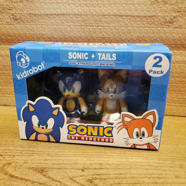 Sonic the Hedgehog Tails HugMe Shake Action Plush - Kidrobot