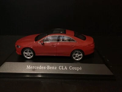 Mercedes Benz CLA-class Coupe C118 2019 Dealer Edition em escala 1/43 - Imagem 1 de 4
