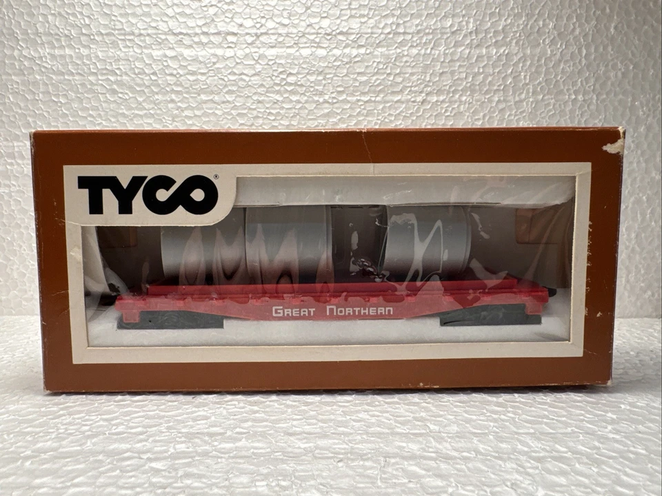 Da5629 TYCO 342D Great Northern Skid Flat Car With Culvert Pipe Load HO Scale
