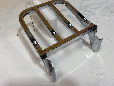 原始设备制造商 06-17 Harley Dyna Lowrider Street Bob 乘客靠背架 铬 — 第 1/4 张图片