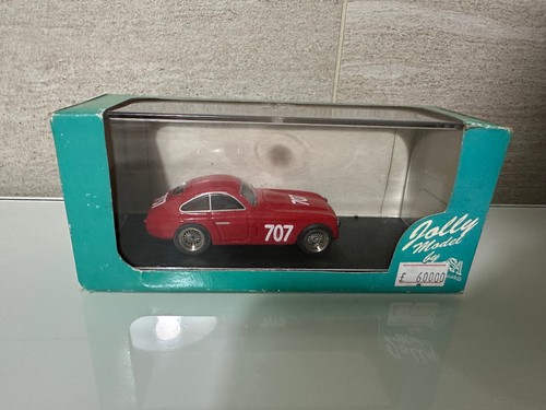 Foto 1 di 6
