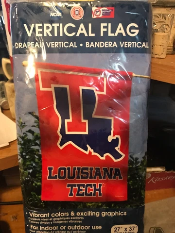 LOUISIANA TECH BULLDOGS---- 27" X 37" Vertical Flag Cover