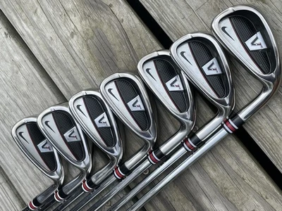 Juego de hierros Nike VR Victory V10 5-PW + AW Dynamic Gold S300 diestro Foto 1 de 4