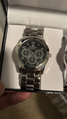 Relojes Mark Naimer de acero inoxidable para hombre y mujer Foto 1 de 4