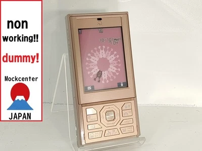 【dummy!】 Panasonic P704i（color pink） docomo-japan non-working cellphone - Image 1 of 4