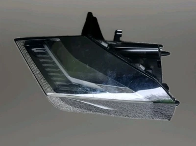 2025 PEUGEOT 2008 MK2 2020-25 Rear Tail Light Right Side Outer 9850439980 - Image 1 of 4