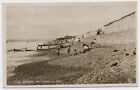 Der Strand Milford on Sea Hampshire echtes Foto Vintage Postkarte M16