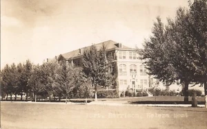 REAL PHOTO - Fort Harrison, MONTANA - Helena - 1943 - MAILED FREE MILITARY MAIL - Picture 1 of 3