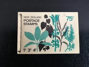 NZ 1971 75c Butterfly Definitives No Watermark Booklet mnh sgSB28 (NZPB227) - Picture 1 of 2