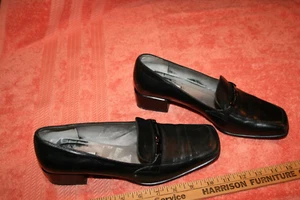 Used Auth Ladies Black Bruno Magli (R) Itlay Shoes size US 9 C - Picture 1 of 1