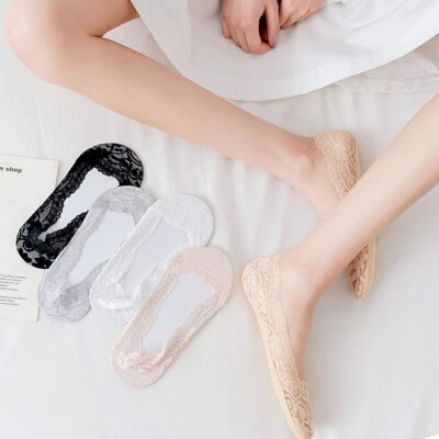 Meias femininas invisíveis de renda forro de pé meias de barco antiderrapantes meias de silicone - Imagem 1 de 4