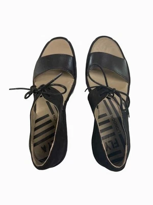 SANDALIA CUÑA PLATAFORMA FLY LONDON BILU TALLA: 39 Foto 1 de 4