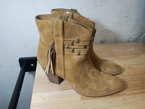 Frye Stud Bootie Women's Size 8.5 Reed Showdown Fringe Tan Ankle Boots **EUC - Picture 1 of 8