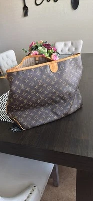 Bolso de Mano Louis Vuitton Encantador MM Marrón Monograma Lona Foto 1 de 4
