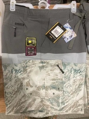 Pantalones cortos de pesca híbridos de rendimiento Realtree para hombre 2xl 44-46 Foto 1 de 2