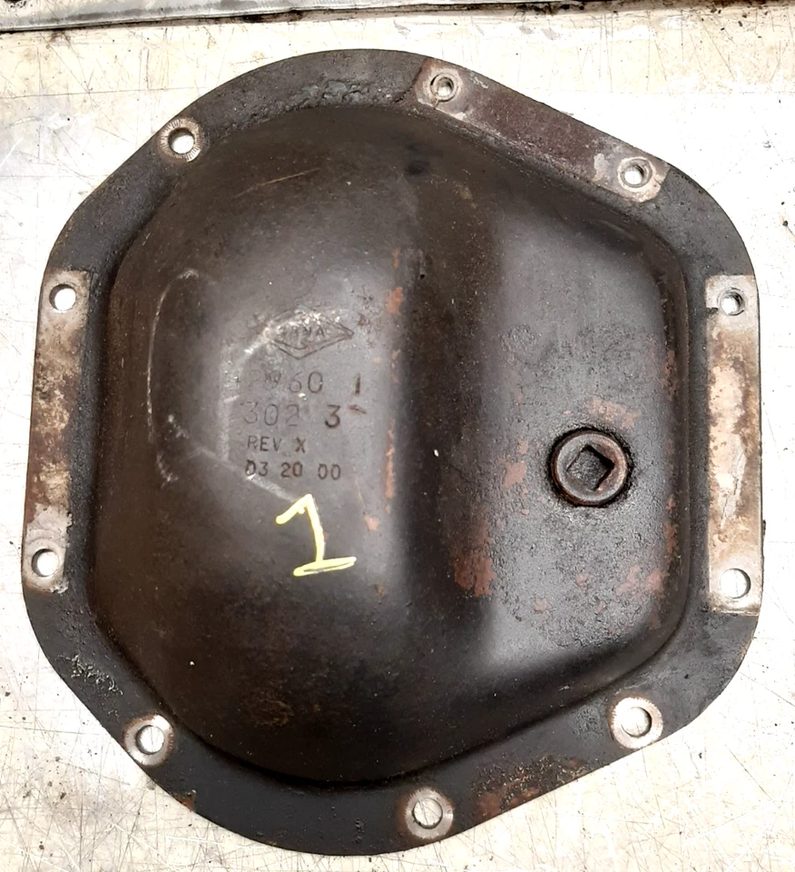 ✅97-06 Jeep Wrangler YJ TJ OEM FRONT Dana 30 Axle Differential Cover *FREE SHIP* - Image 1 of 4