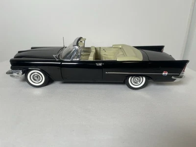 Ertl Collectibles Chrysler Collection 1957 300C Convertible-BYC Read Description — 第 1/4 张图片