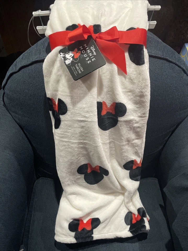 Disney Minnie Mouse Plush Soft Queen Full Bed Blanket Coverlet Throw 90x90