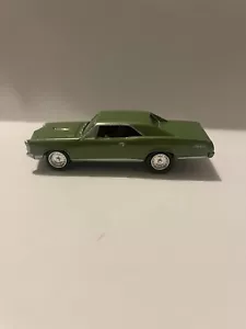 1998 JOHNNY LIGHTNING 1967 PONTIAC GTO GREEN OPENING HOOD LOOSE DIECAST - Picture 1 of 6