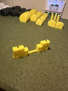 1/64 John Deere Saddle Tanks - Picture 1 of 3
