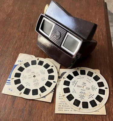 Vintage View-Master Sawyers Brown Viewer Made in USA With 2 Slides - Image 1 of 4
