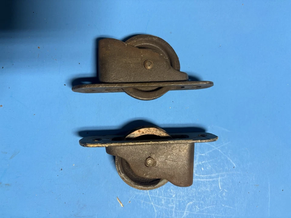 polias de caixilho de janela antiga - Imagem 1 de 1