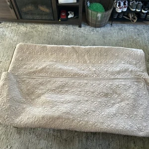 Tan Quilted Flower Blanket King-HUGE Maybe California King-Barely Used - Picture 1 of 3